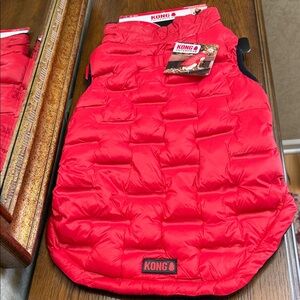 Kong Vibrant Red Dog Puffer Jacket. Size L.